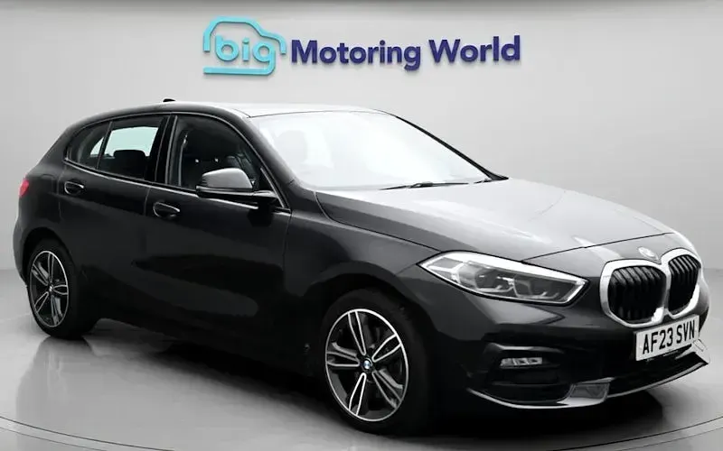 Usado BMW 116 Sport Line 116 CV (85 kW) 2023 Utilitario