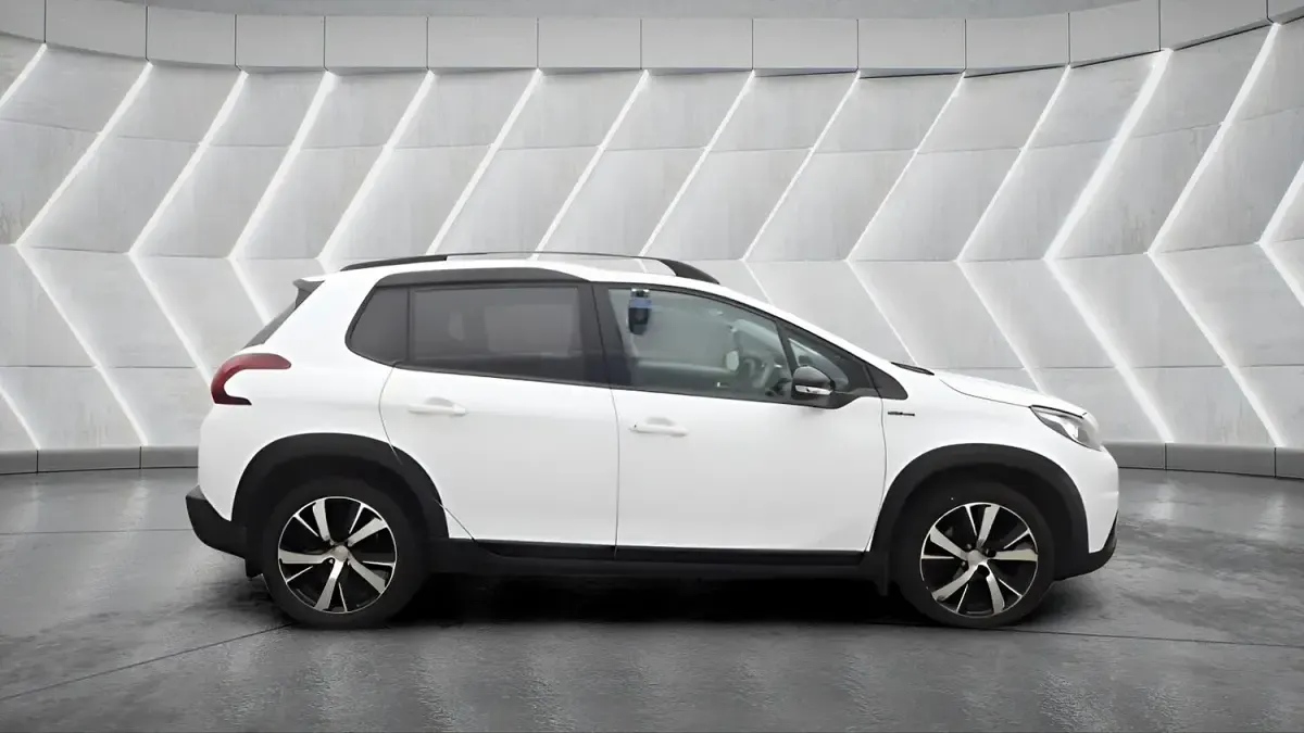 Used Peugeot 2008 Allure 82 HP (60 kW) 2016 White SUV
