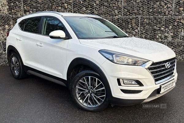 White Used 2019 Hyundai Tucson Premium SUV | £11,295 (Fair price) - Image 1/4
