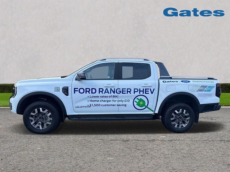 New Ford Ranger Wildtrack 281 HP (206 kW) 2025 White Pickup