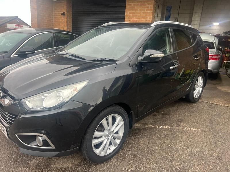 Used Hyundai ix35 Premium 134 HP (98 kW) 2010 Black SUV
