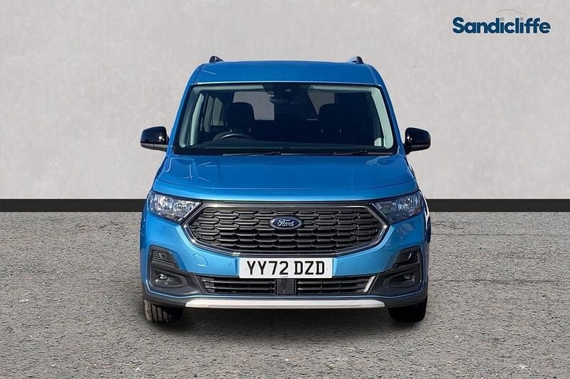 Used Ford Tourneo 2022 Boundless blue (metallic paint) Estate