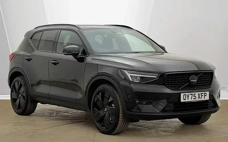 Used Volvo XC40 Plus 197 HP (144 kW) 2026 SUV