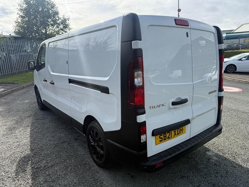 Used Renault Trafic Business 2021 White MPV