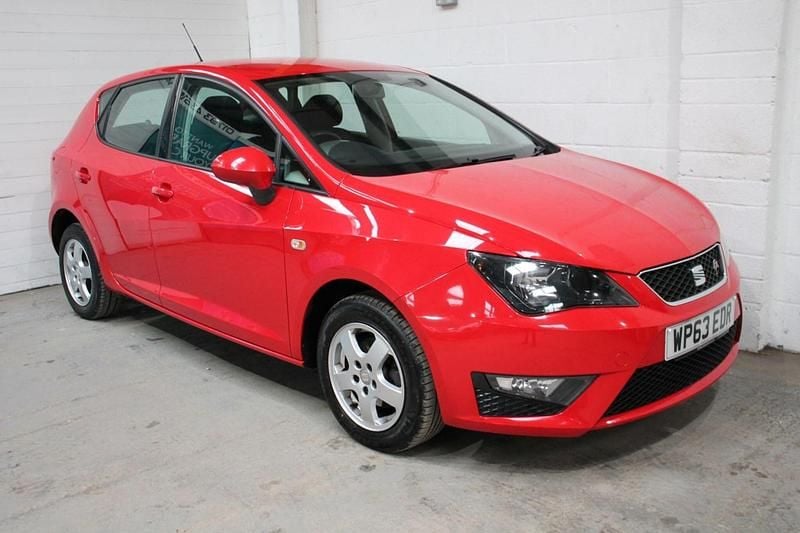 Used Seat Ibiza FR 105 HP (77 kW) 2013 Red Hatchback