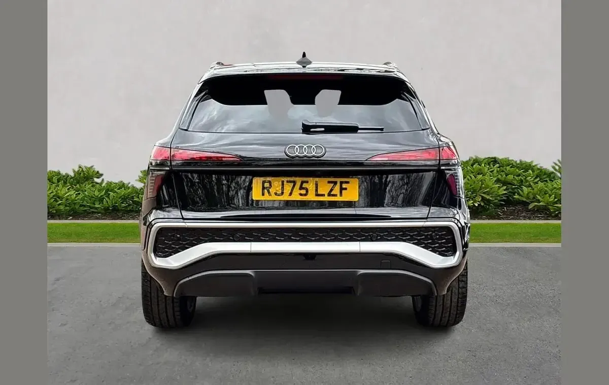 New Audi Q3 S-Line 200 HP (147 kW) 2026 Other SUV