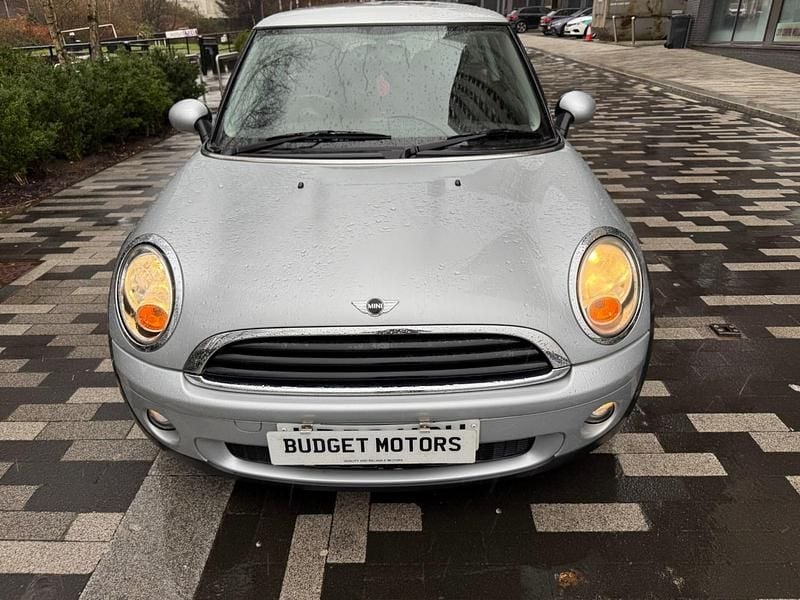 Silver Used 2009 Mini ONE Hatch Hatchback | £1,650 (Super price) - Image 1/4