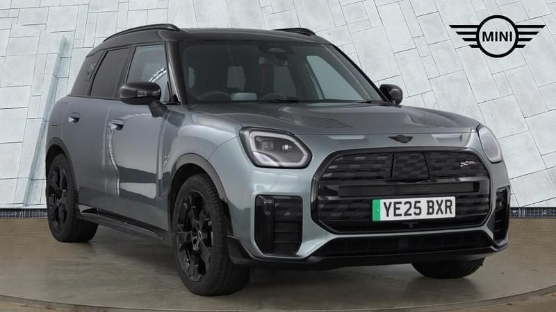 Green Used 2025 Mini Countryman SUV | £36,900 (Fair price) - Image 1/4