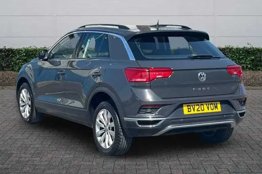 Used VW T-Roc SE 115 HP (84 kW) 2020 Grey SUV