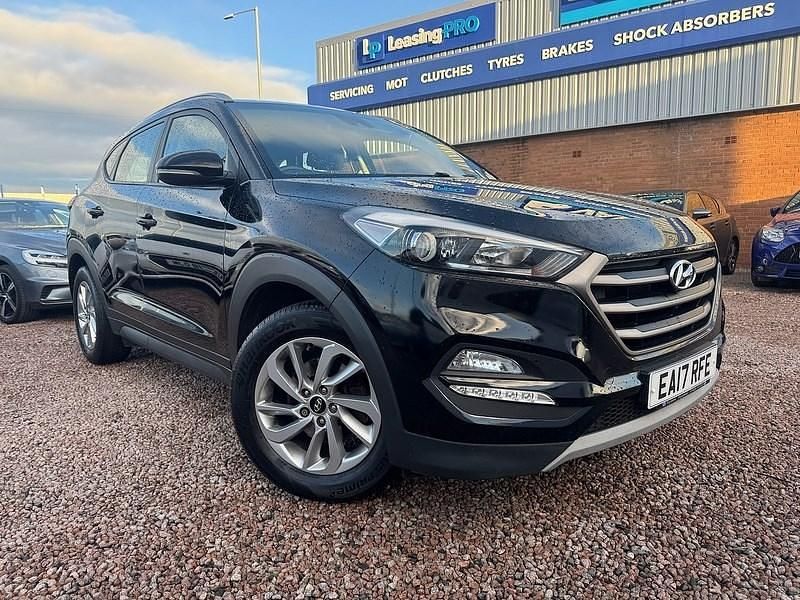 Black Used 2017 Hyundai Tucson SE SUV | £8,059 (Fair price) - Image 1/4