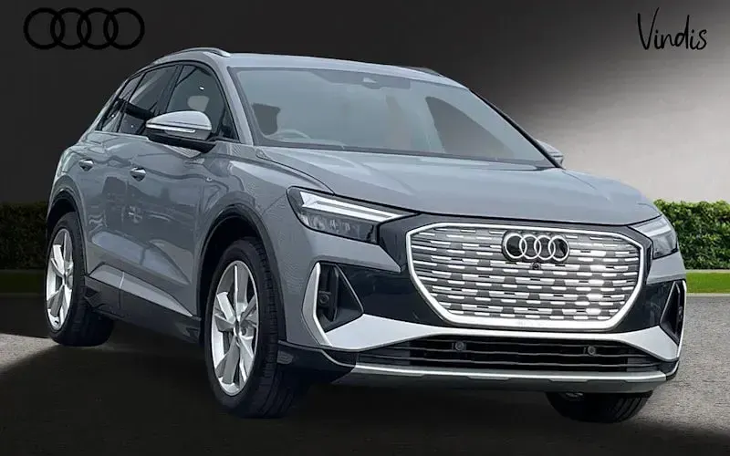 Second-hand Audi Q4 e-tron S-Line 210 kW (286 CP) 2025 SUV