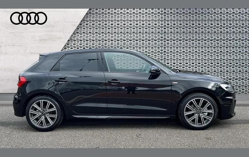 New Audi A1 S-Line 147 HP (108 kW) 2026 Black SUV