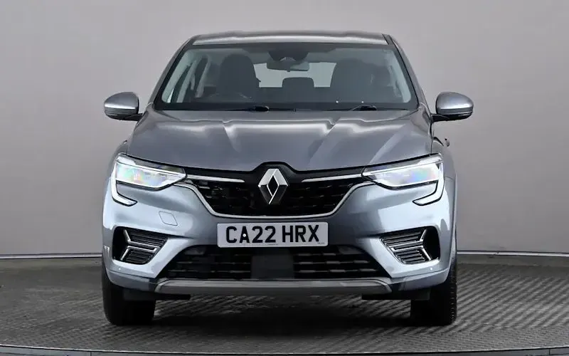 Used Renault Arkana Iconic 143 HP (105 kW) 2022 Grey SUV