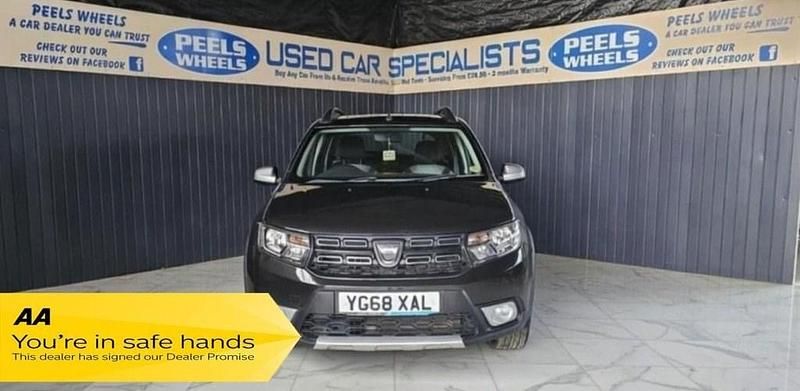 Used Dacia Sandero Comfort 90 HP (66 kW) 2018 Black Hatchback