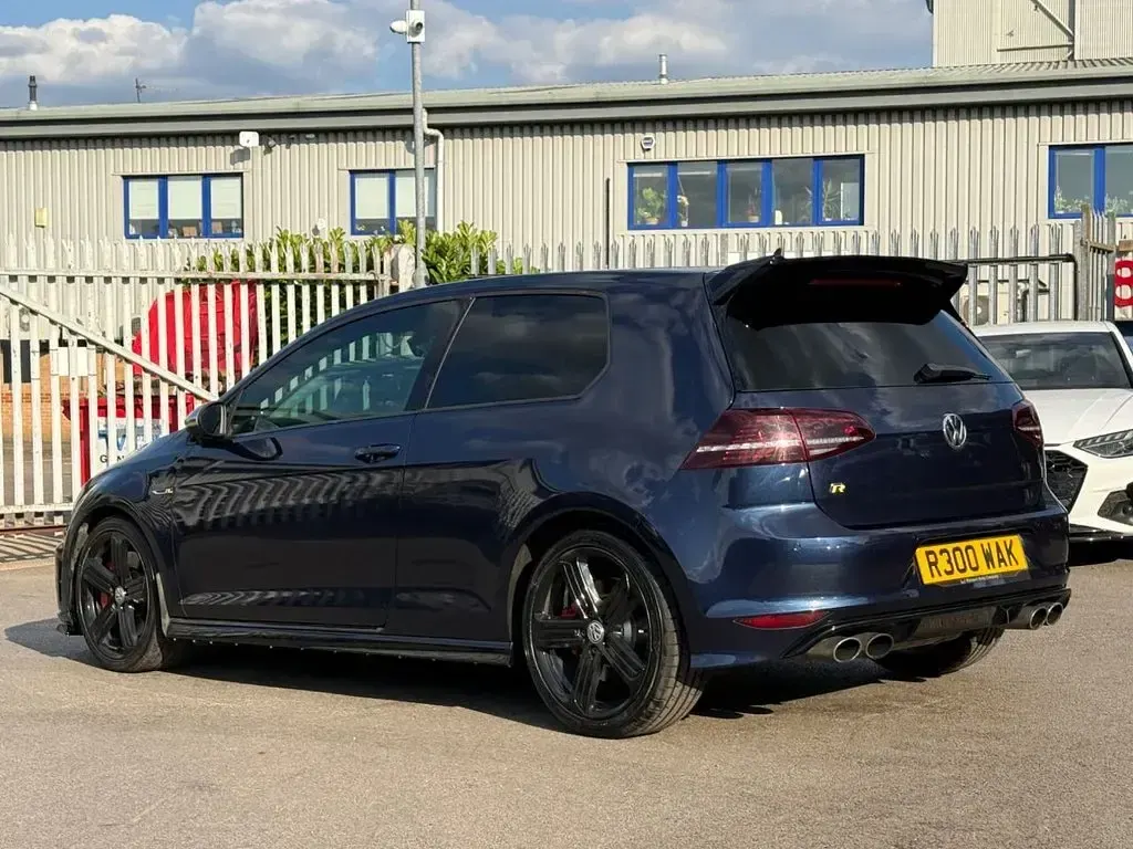 Used VW Golf VII R 2017 Blue Hatchback