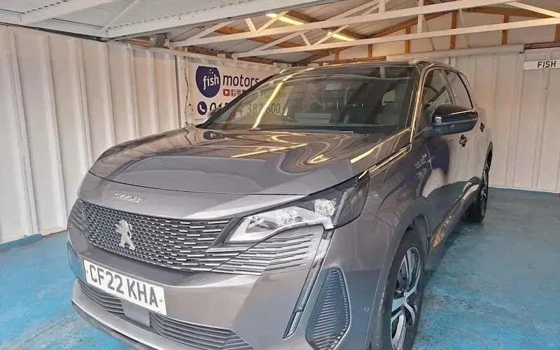 Used Peugeot 5008 GT 131 HP (96 kW) 2022 SUV