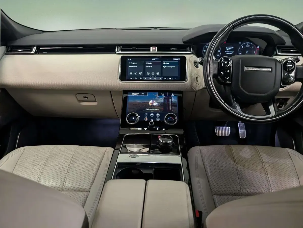 Used Land Rover Range Rover Velar SE Dynamic 2019 Black SUV