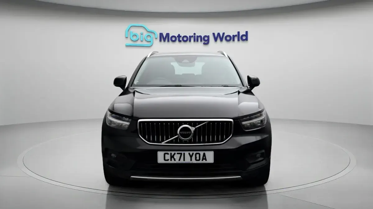 Used Volvo XC40 Inscription 194 HP (142 kW) 2021 SUV