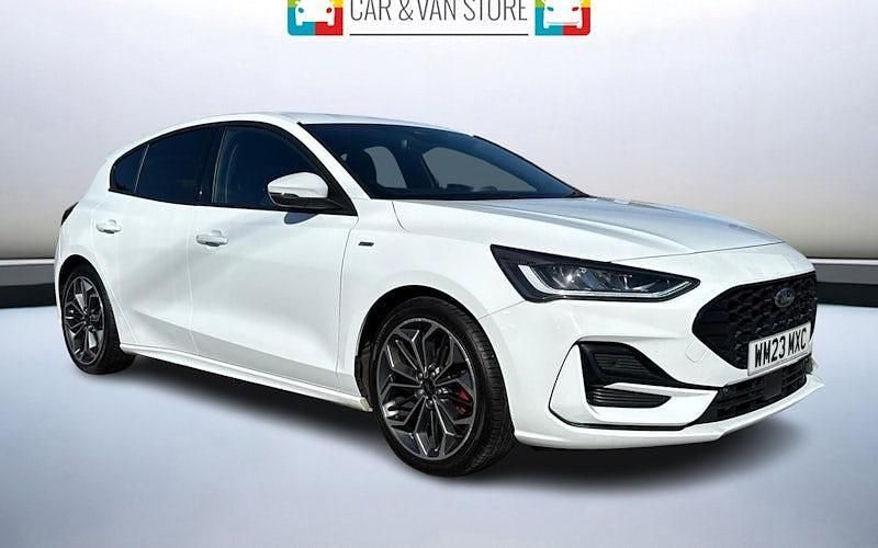 Used 2023 Ford Focus ST-Line X Hatchback | £16,999 (A bit pricey) - Image 1/4