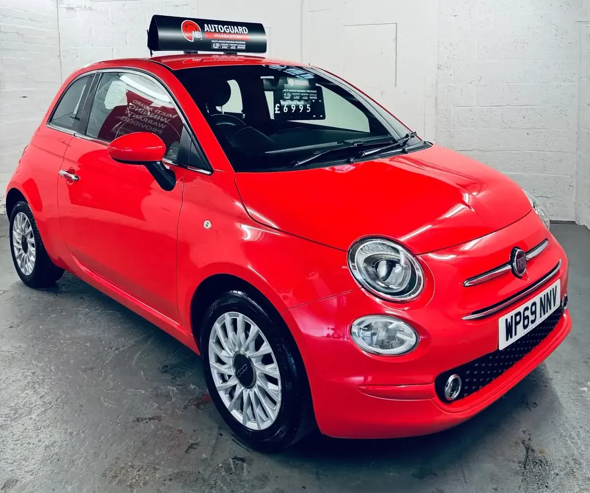 Used Fiat 500 Lounge 69 HP (50 kW) 2019 Pink Hatchback