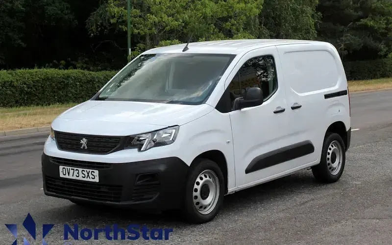 Used Peugeot Partner Premium 131 HP (96 kW) 2023 MPV