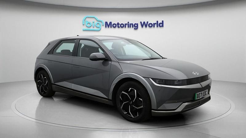 Grey Used 2021 Hyundai Ioniq Premium Hatchback | £16,000 (Fair price) - Image 1/4