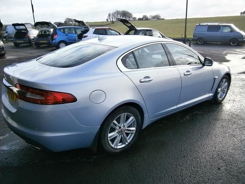 Usado Jaguar XF Luxury 2014 Prateado Sedan