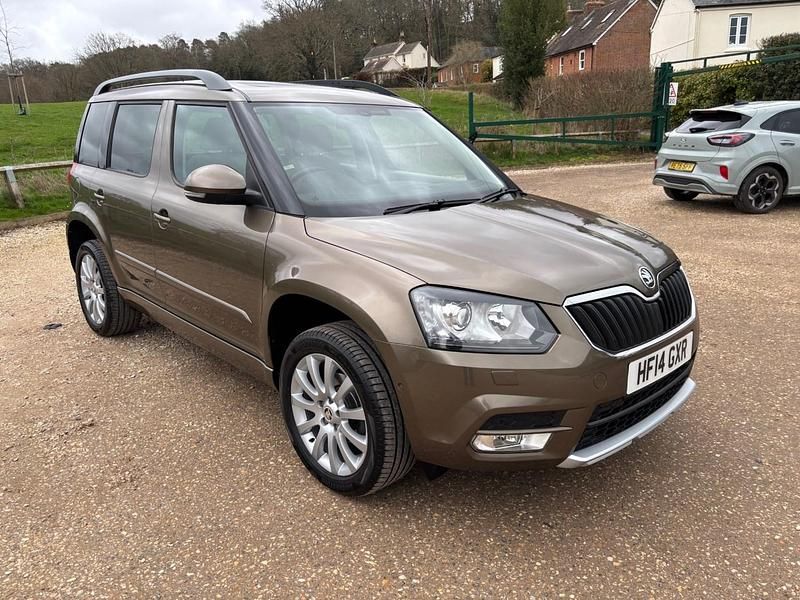 Used Skoda Yeti Elegance 105 HP (77 kW) 2014 Brown SUV