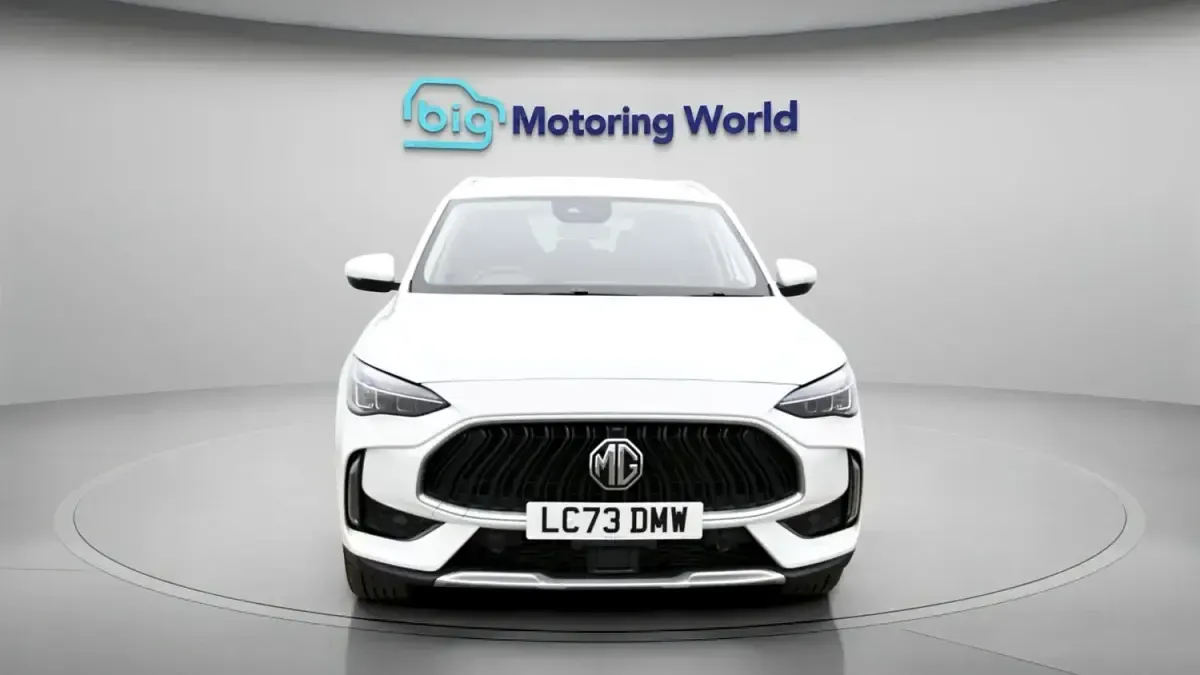Usado MG HS Trophy 162 HP (119 kW) 2024 Branco SUV