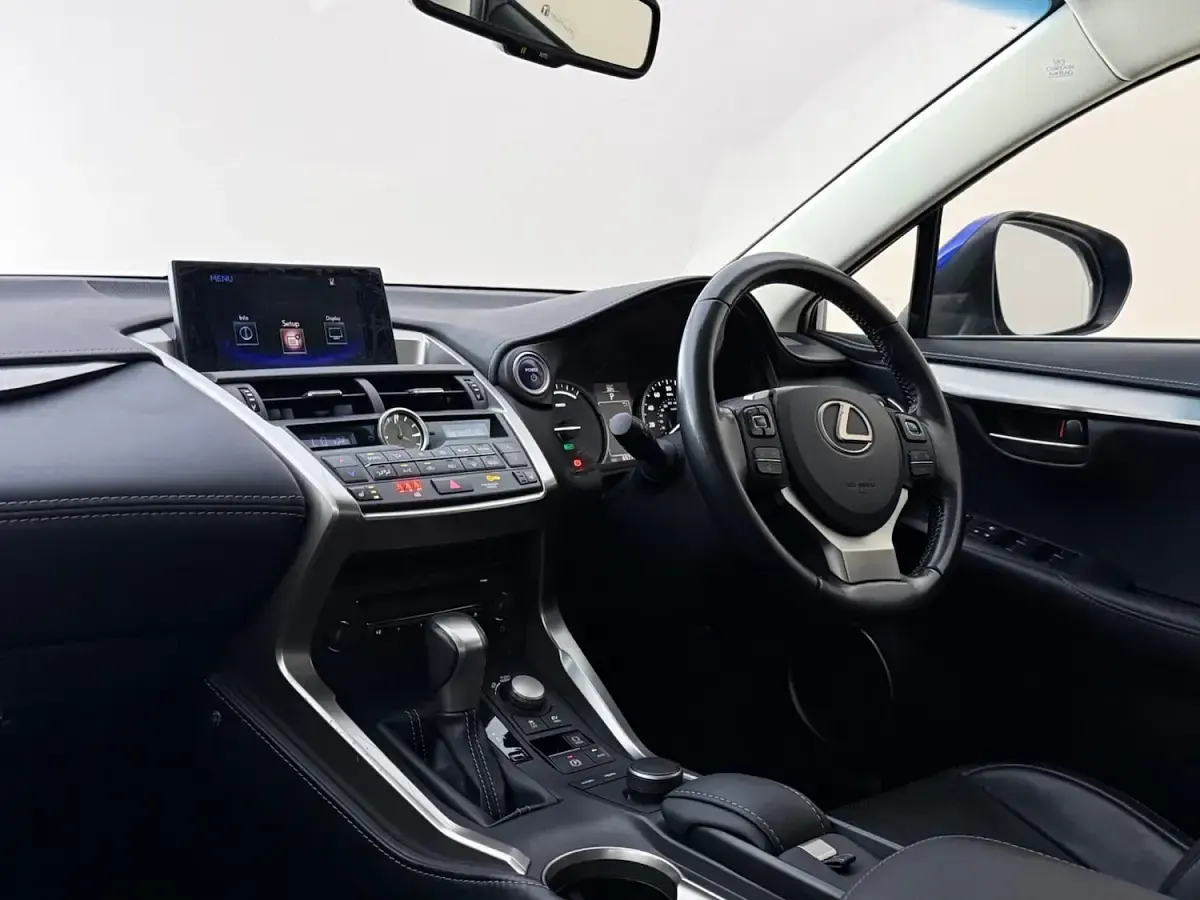 Used Lexus NX300h Luxury Line 2015 Blue SUV