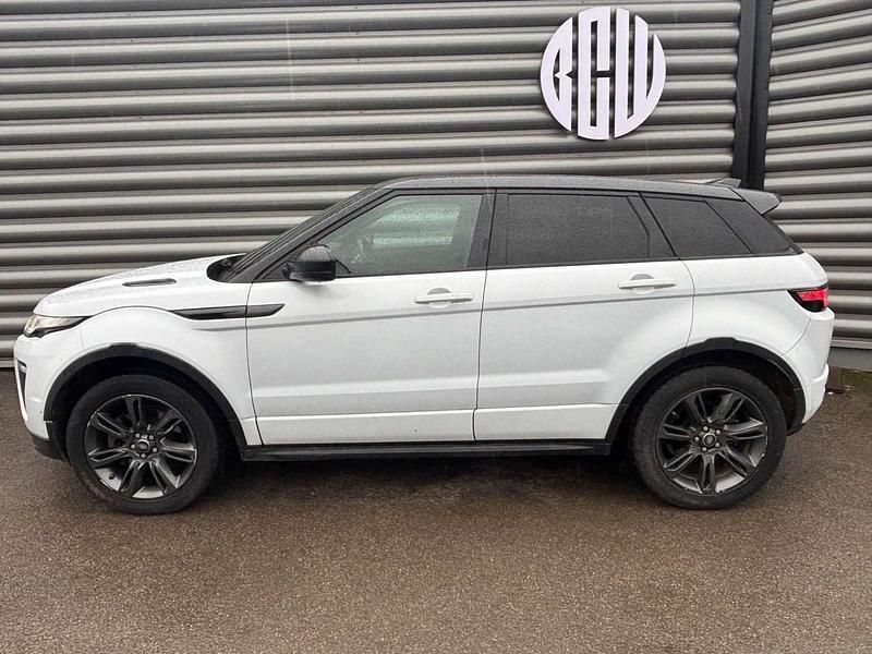Used Land Rover Range Rover evoque Landmark 180 HP (132 kW) 2018 White Estate