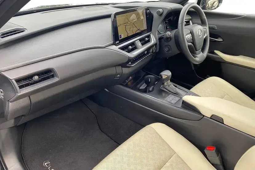 Used Lexus UX 181 HP (133 kW) 2023 Graphite black SUV
