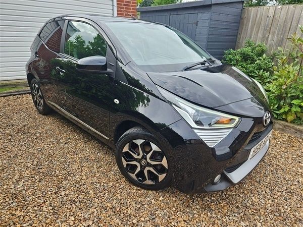 Black Used 2018 Toyota Aygo X-plore Hatchback | £7,899 (Fair price) - Image 1/1