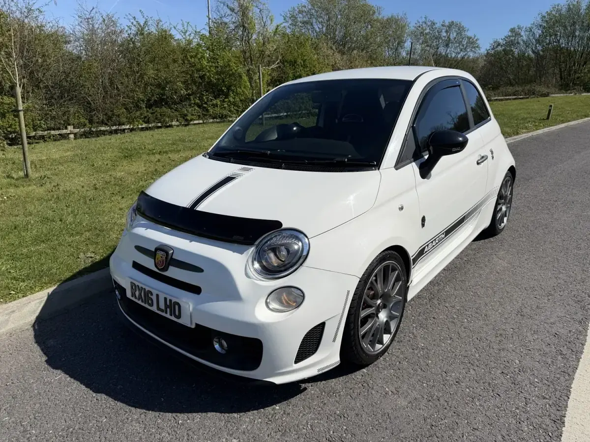 Używany Abarth 595 140 KM (102 kW) 2016 Biały Hatchback