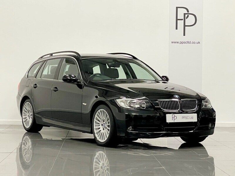 Metallic black Used 2006 BMW 325 Comfort Edition Estate | £5,995 (Super price) - Image 1/4
