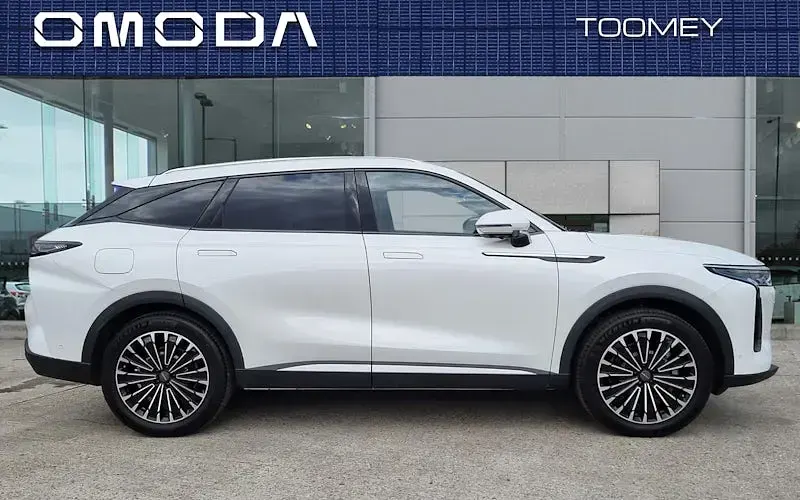 New Omoda 9 449 HP (330 kW) 2025 SUV
