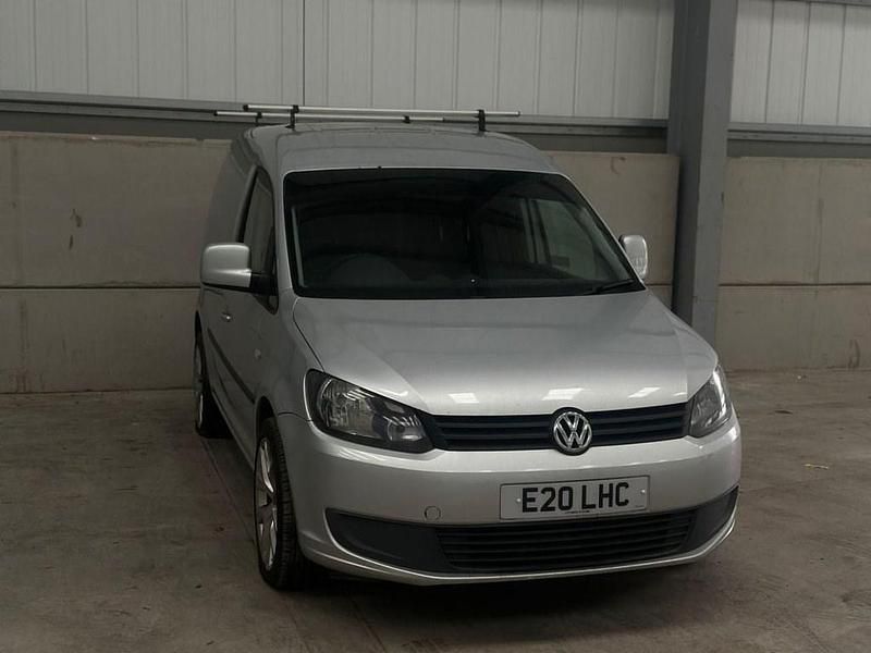 Used VW Caddy Trendline 100 HP (73 kW) 2014 Silver MPV
