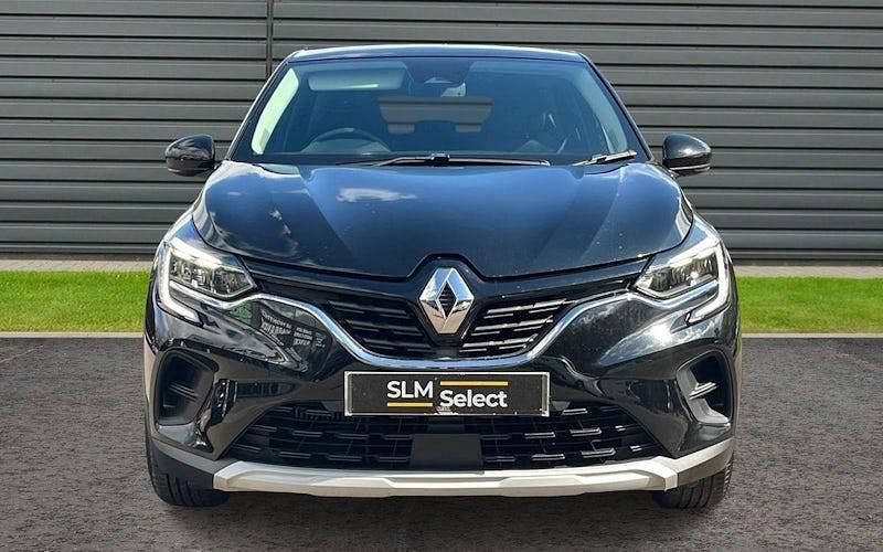 Second-hand Renault Captur Iconic 91 CP (66 kW) 2022 SUV