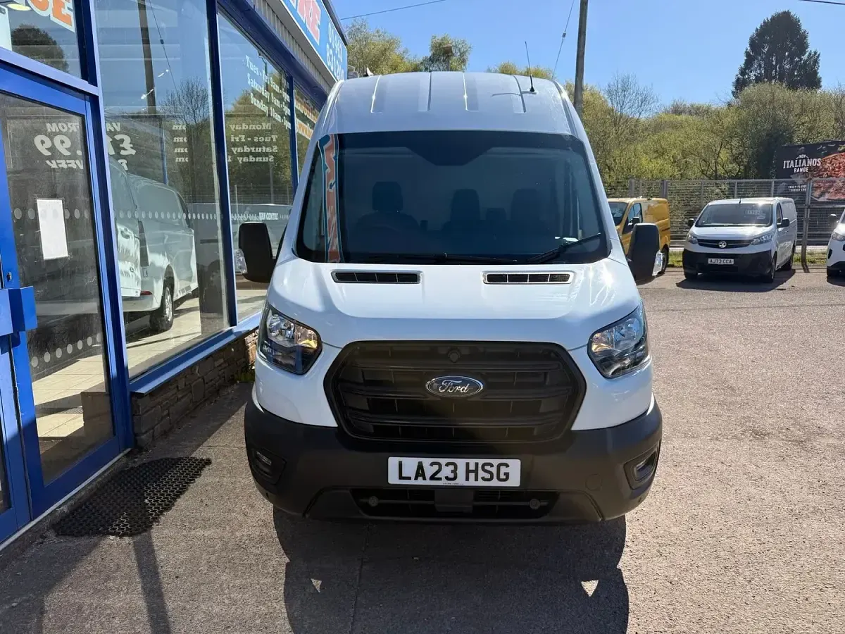 Used Ford Transit 130 HP (95 kW) 2023 White Van