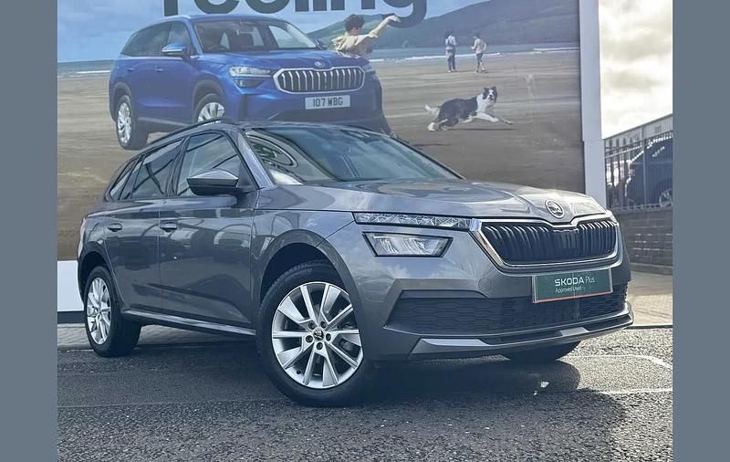 Graphite grey metallic Used 2023 Skoda Kamiq SE Drive SUV | £17,990 (Fair price) - Image 1/4