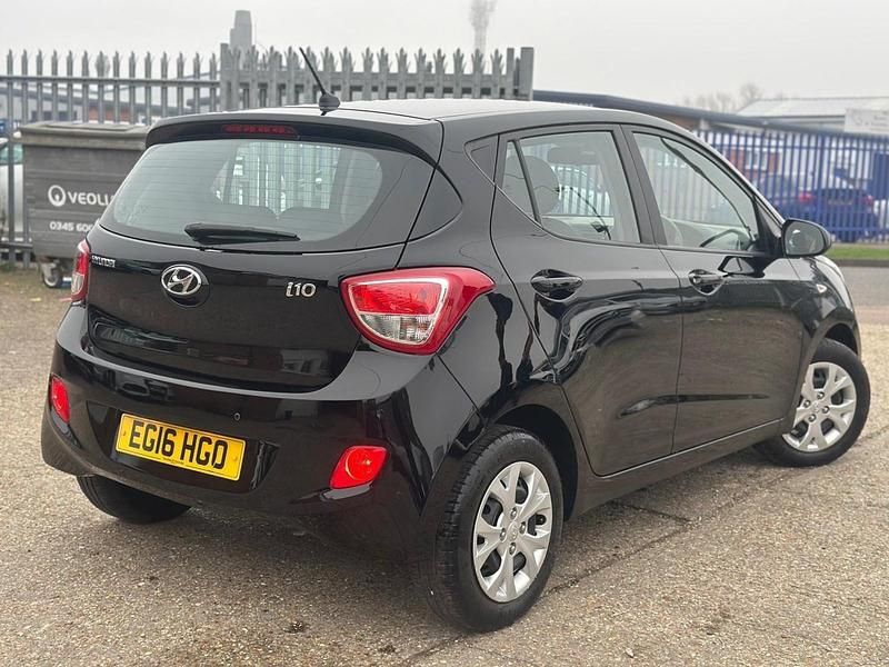 Used Hyundai i10 SE 2016 Black Hatchback