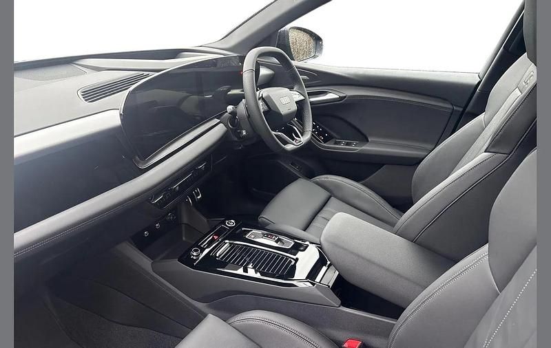 Used Audi Q6 e-tron S-Line 280 kW (382 HP) 2026 Black SUV