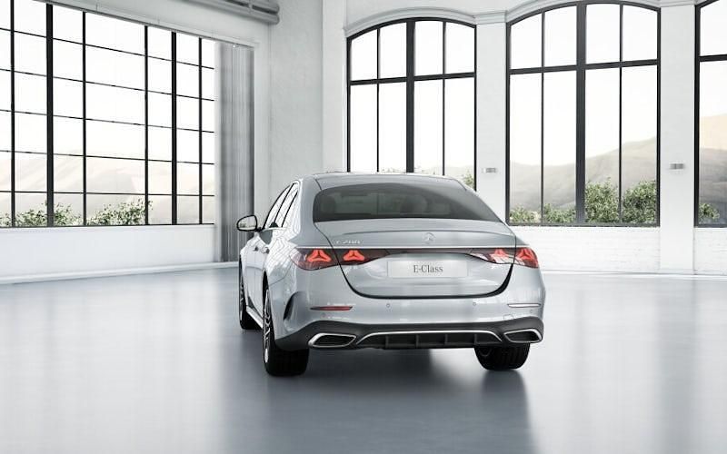 New Mercedes E200 AMG Line Premium 204 HP (150 kW) 2025 Sedan