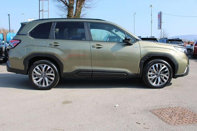 Used Subaru Forester 2025 Green SUV