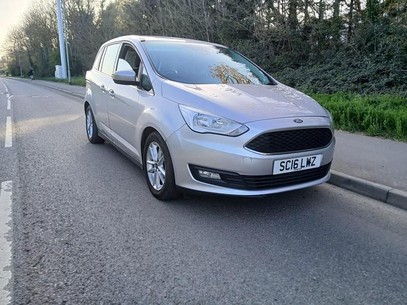 Used Ford Grand C-Max Zetec 125 HP (91 kW) 2016 Silver MPV