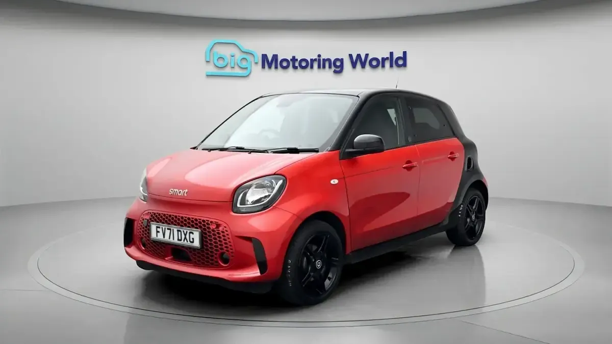 Used Smart ForFour Premium 2023 Red and black Hatchback