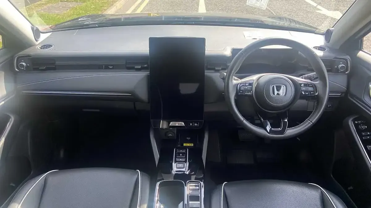 Usado Honda e:Ny1 Elegance 150 kW (204 HP) 2024 Preto SUV
