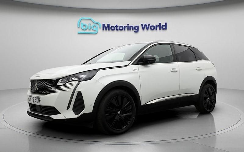 Used Peugeot 3008 Premium 131 HP (96 kW) 2022 White SUV