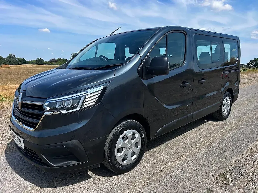 Used Renault Trafic Business 2023 Grey MPV