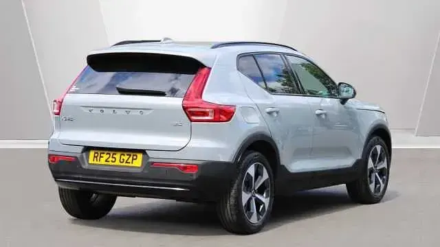 Used Volvo XC40 Plus 197 HP (144 kW) 2026 SUV